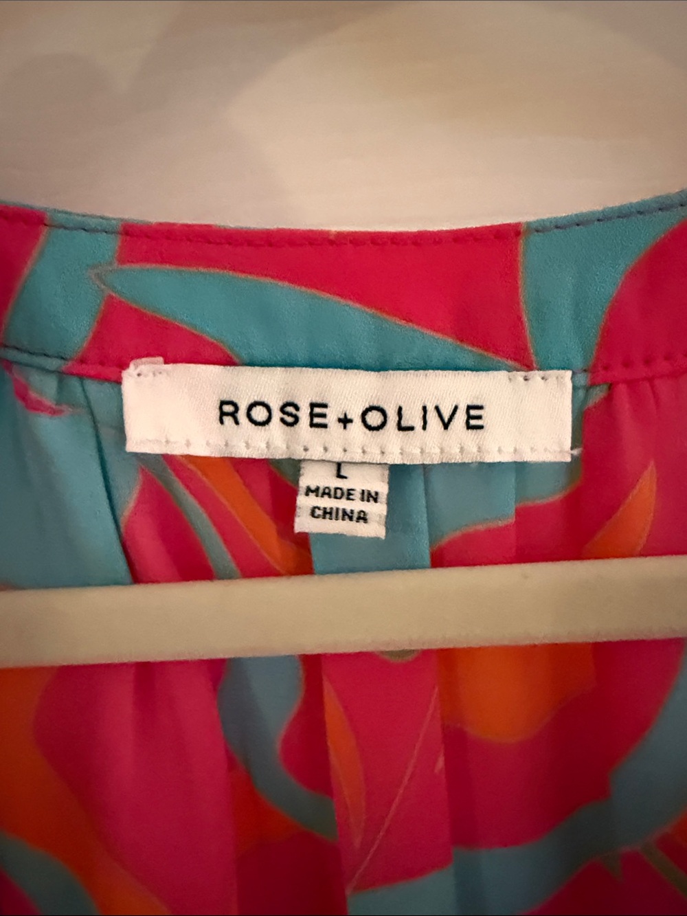 Rose & Olive Pink Orange Aqua Printed Sleeveless V-Neck Tank - Picture 2 of 3